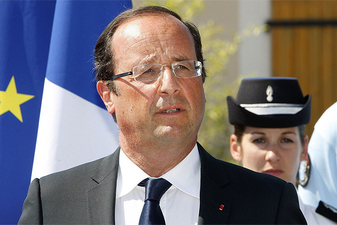Премьер и глава МВД Франции прибыли на совещание к Олланду