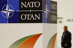НАТО разворачивает плацдарм у порога России