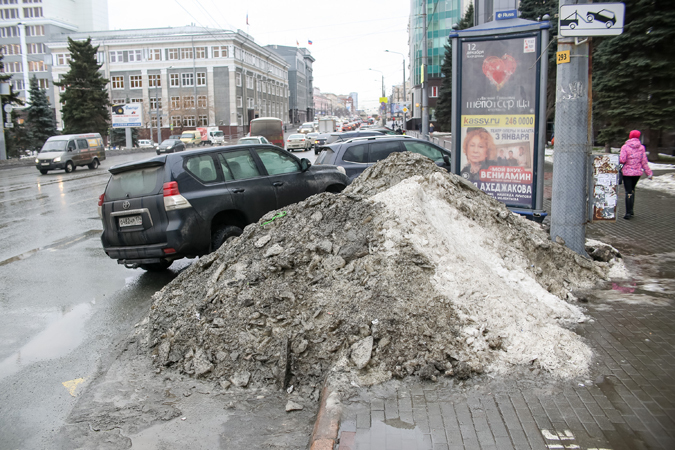 «Южуралавтобан» пересмотрел график уборки челябинских дорог после замечаний