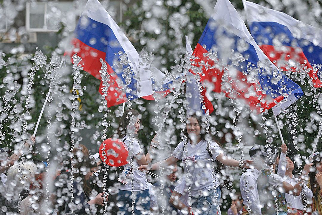 Российские праздники в картинках, днем рождения дорогая