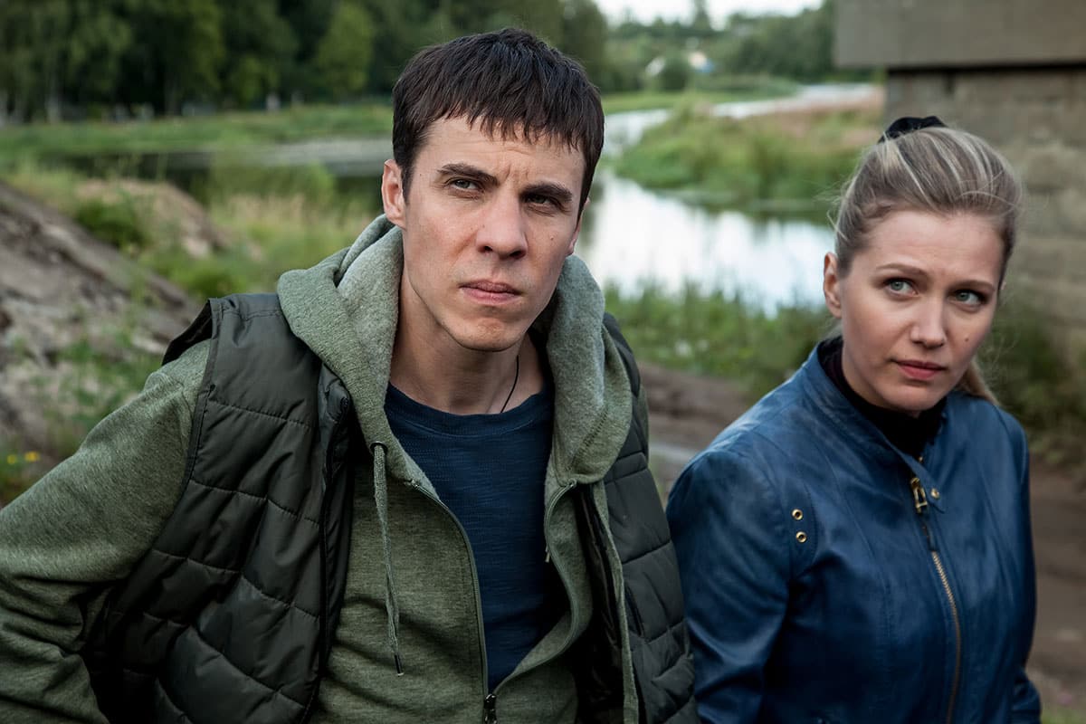Киносериал. Тень за спиной сериал. Тень за спиной сериал 2018. Тень за спиной сериал 1 серия. Иван Оганесян тень за спиной сериал.