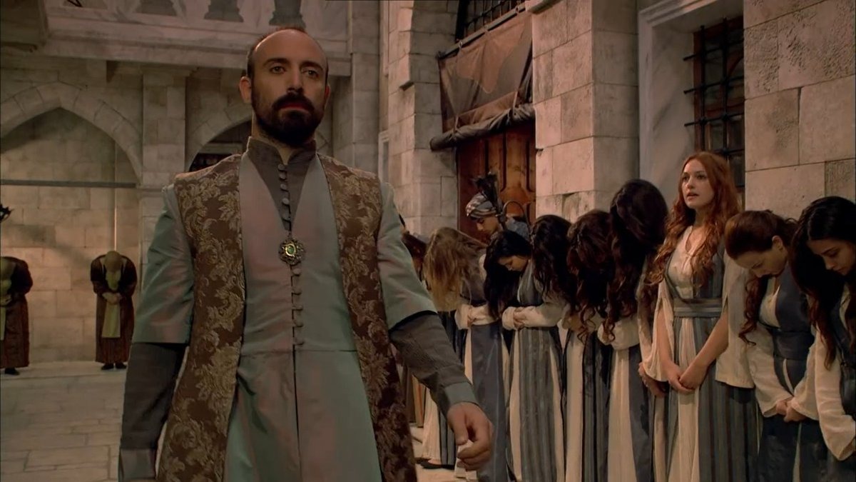 великолепный век сцены. первая встреча хюррем и сулеймана видео. первая встреча хюррем и сулеймана видео. великолепный век ссора хюррем и сулейман. хюррем султан сериал великолепный век 1 сезон.