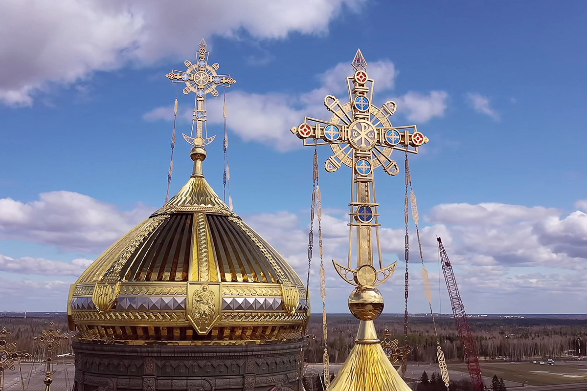 храм воскресения христова - главный храм вооружённых сил россии ночью. купол храма вооруженных сил рф. главный храм вооруженных сил россии купола. купол храма исаакиевский собор. главный купол храма.