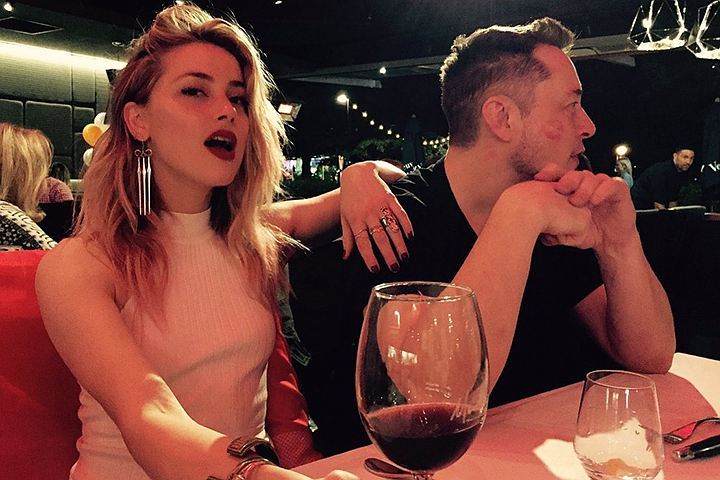 Эротикалық фотосессия видеосы