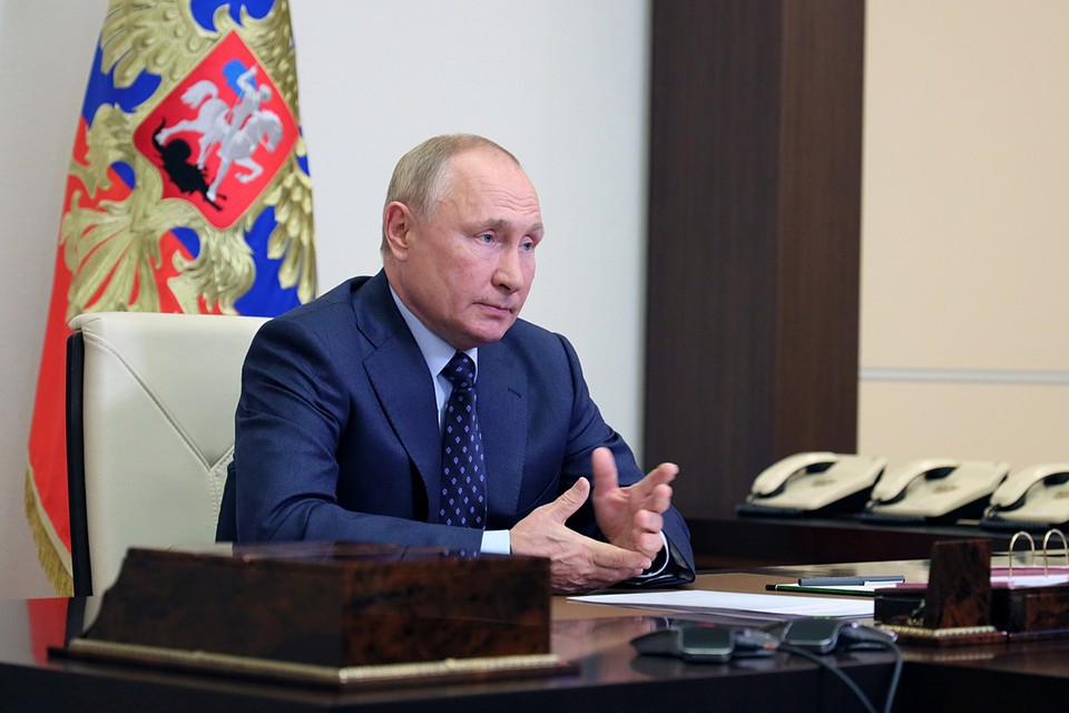 Владимир Путин поручил дать Дальнему Востоку: Самолеты, корабли и по 1 миллиону рублей на третьего ребенка
