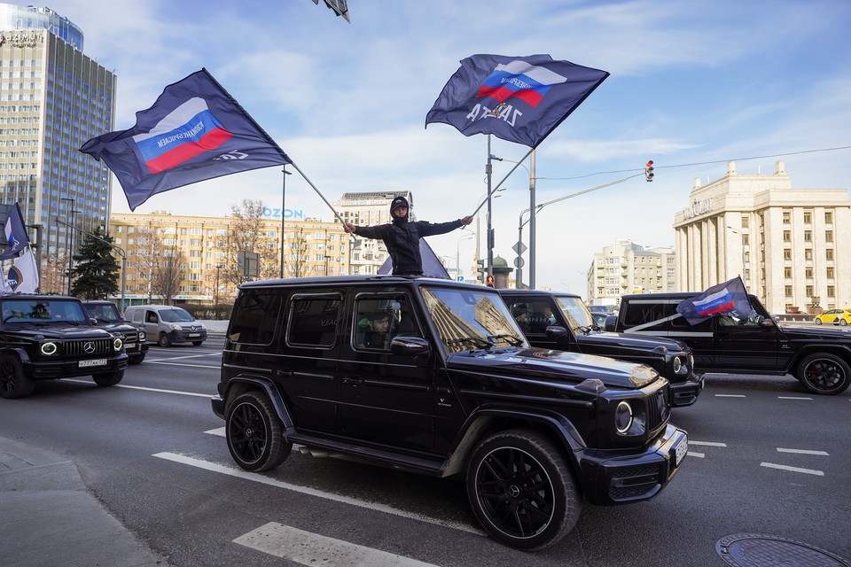 В России прошёл автопробег в поддержку президента России Владимира Путина