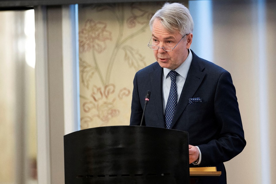 Глава МИД Финляндии: страна подаст заявку в НАТО в ближайшие месяцы