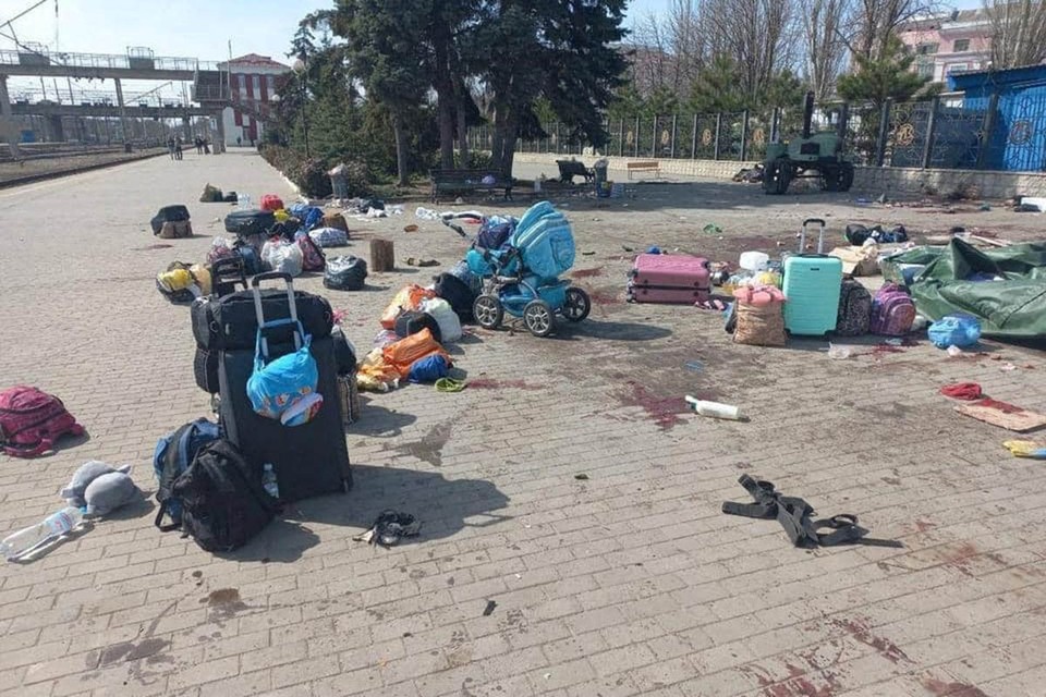 Буча-2: Почему именно Украина ударила Точкой У по вокзалу Краматорска