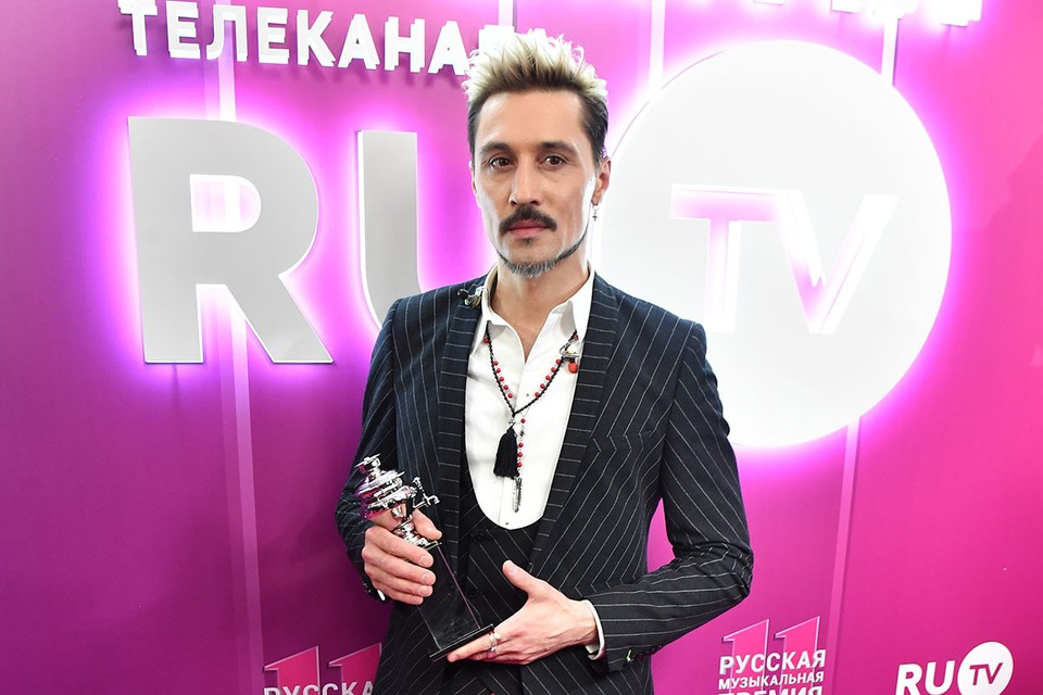 Включил режим экономии: Дима Билан отоваривается на блошиных рынках