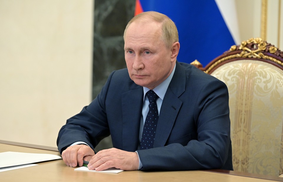 Владимир Путин: Не лакируйте проблемы и не запихивайте под ковер