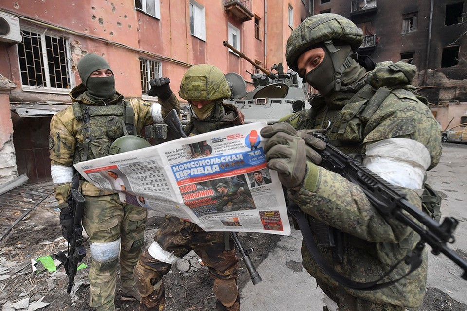 Герои спецоперации Z: боец ЛНР Режигло подбил движущийся танк прямо в люк