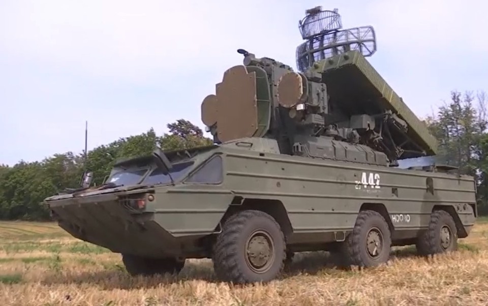 Минобороны показало, как Оса-АКМ жалит украинских националистов