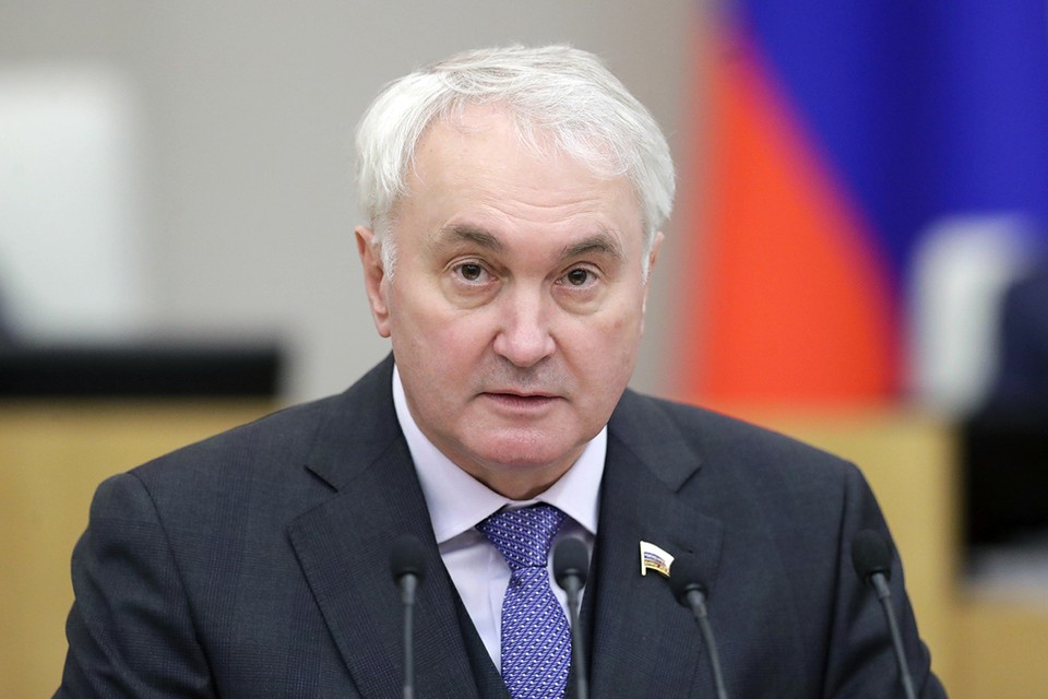 Глава думского комитета по обороне Андрей Картаполов: Если права призывников нарушают они имеют полное право обращаться в военную прокуратуру