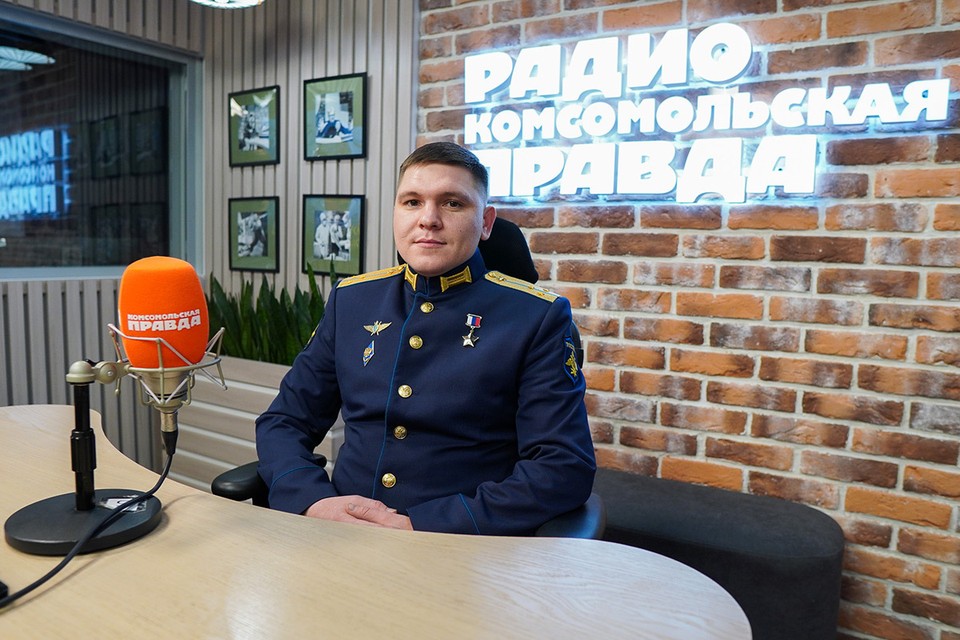 Летчик ВКС России: Мы решили не сдаваться. Штурман взял гранату, я выдернул из нее кольцо