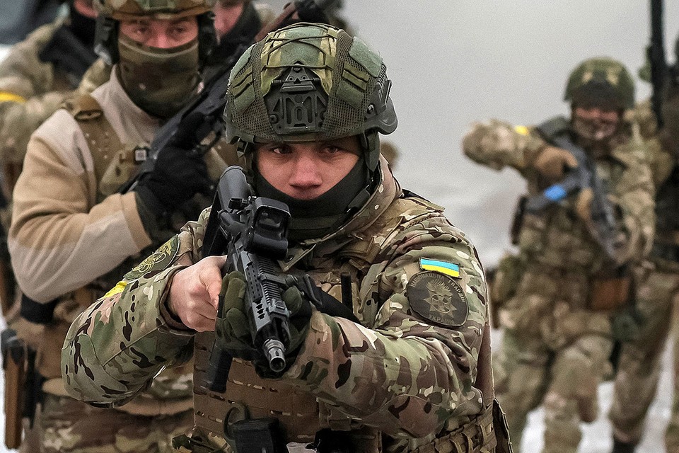 Украина раскололась на две страны. Что будет дальше