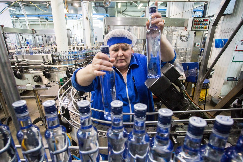 Наливай российское: производство алкоголя в стране выросло на фоне санкций на 10%