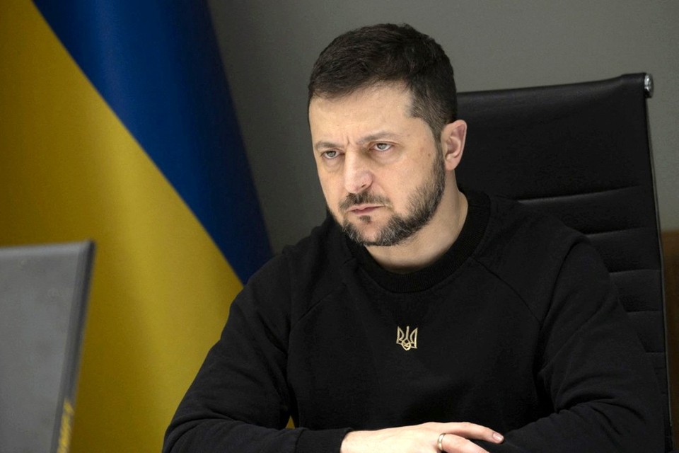 Зеленский нанёс удар по командованию ВСУ: солдат обворовывают во время тяжелейших боев