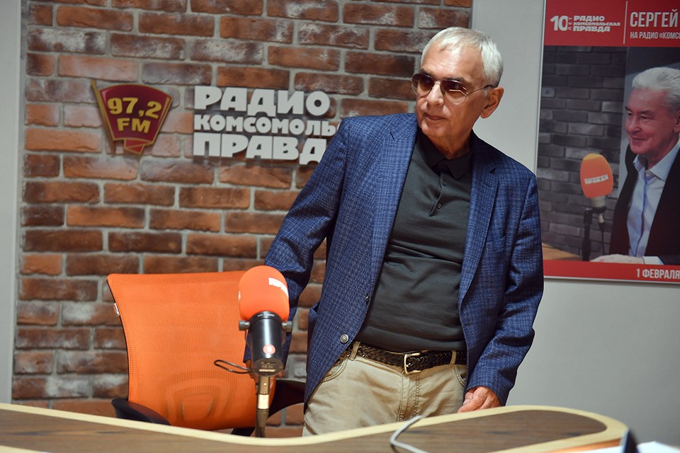 Режиссер Карен Шахназаров: Устраивать охоту на ведьм опасно расколем общество