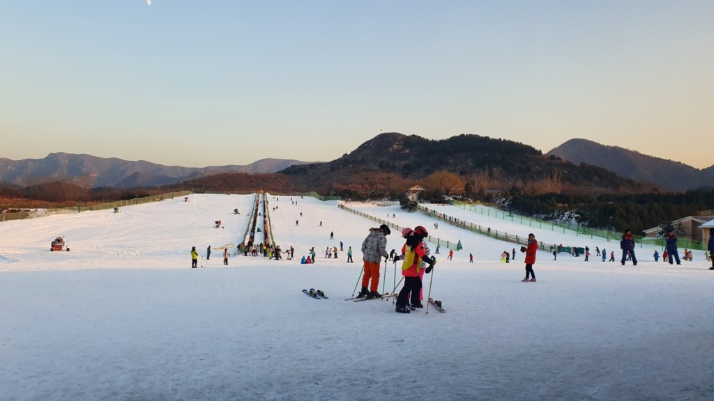 Горнолыжный курорт в Наньшань.