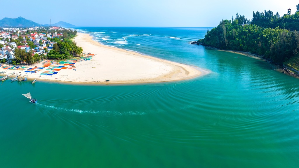 Вид с воздуха на курорт Ланг Ко