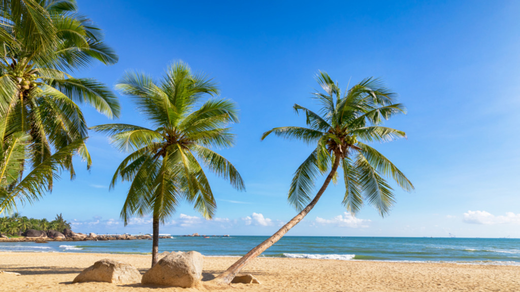 Пляж Тианья Хайджиао