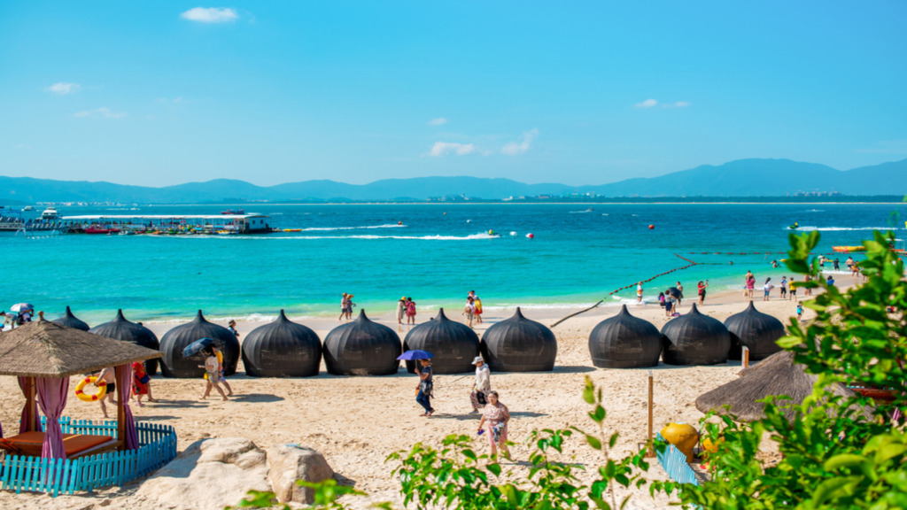 Пляж на острове Вужижу