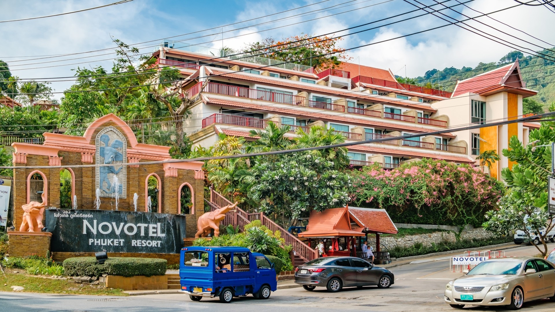 Вид на Novotel Phuket Resort.