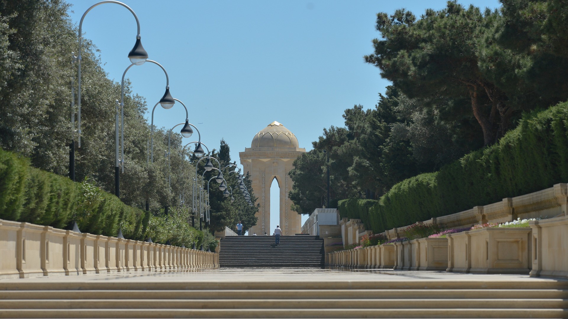 Аллея шахидов, Баку.