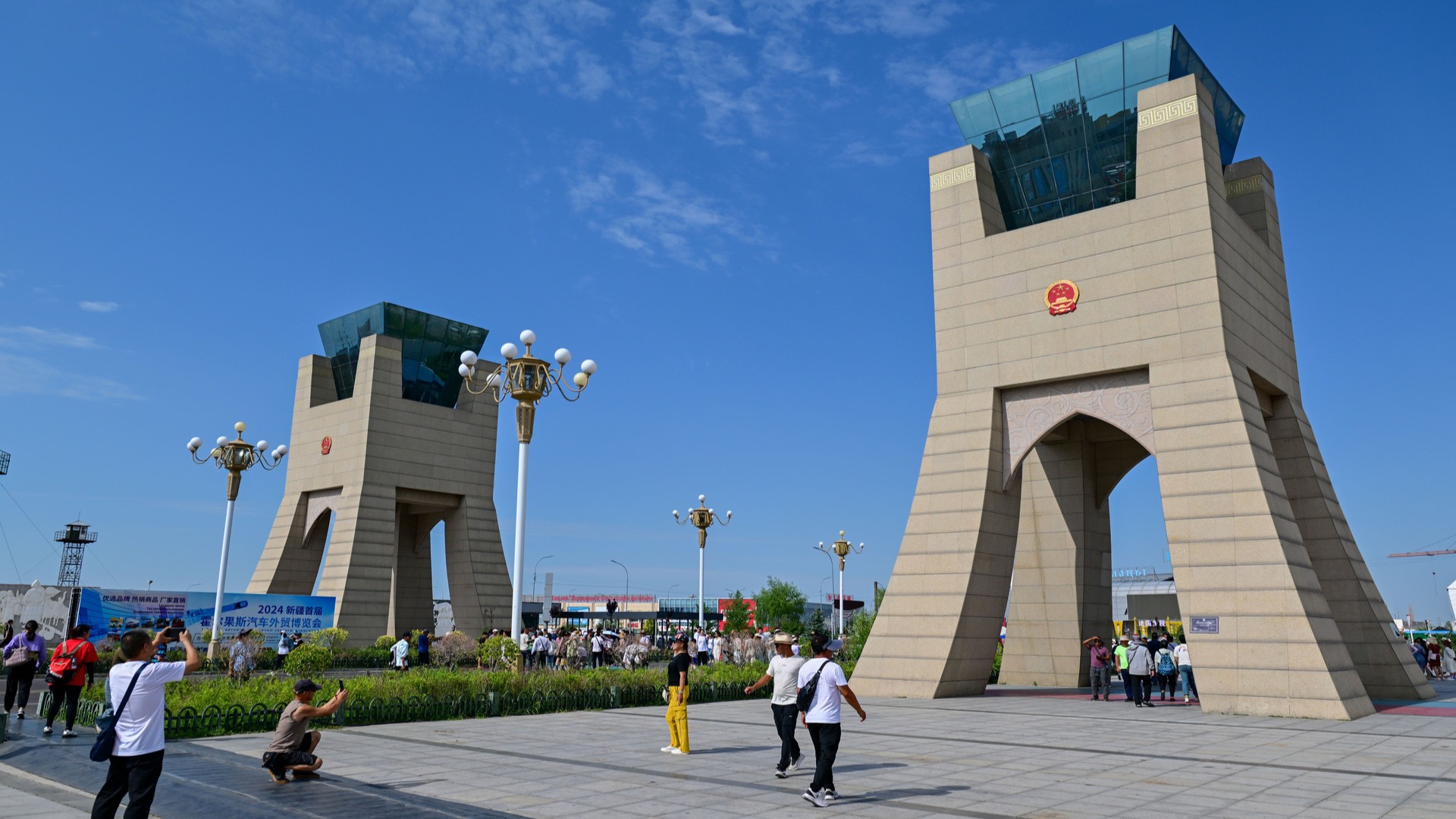 Международный центр пограничного сотрудничества в Хоргосе на китайско-казахстанской границе.