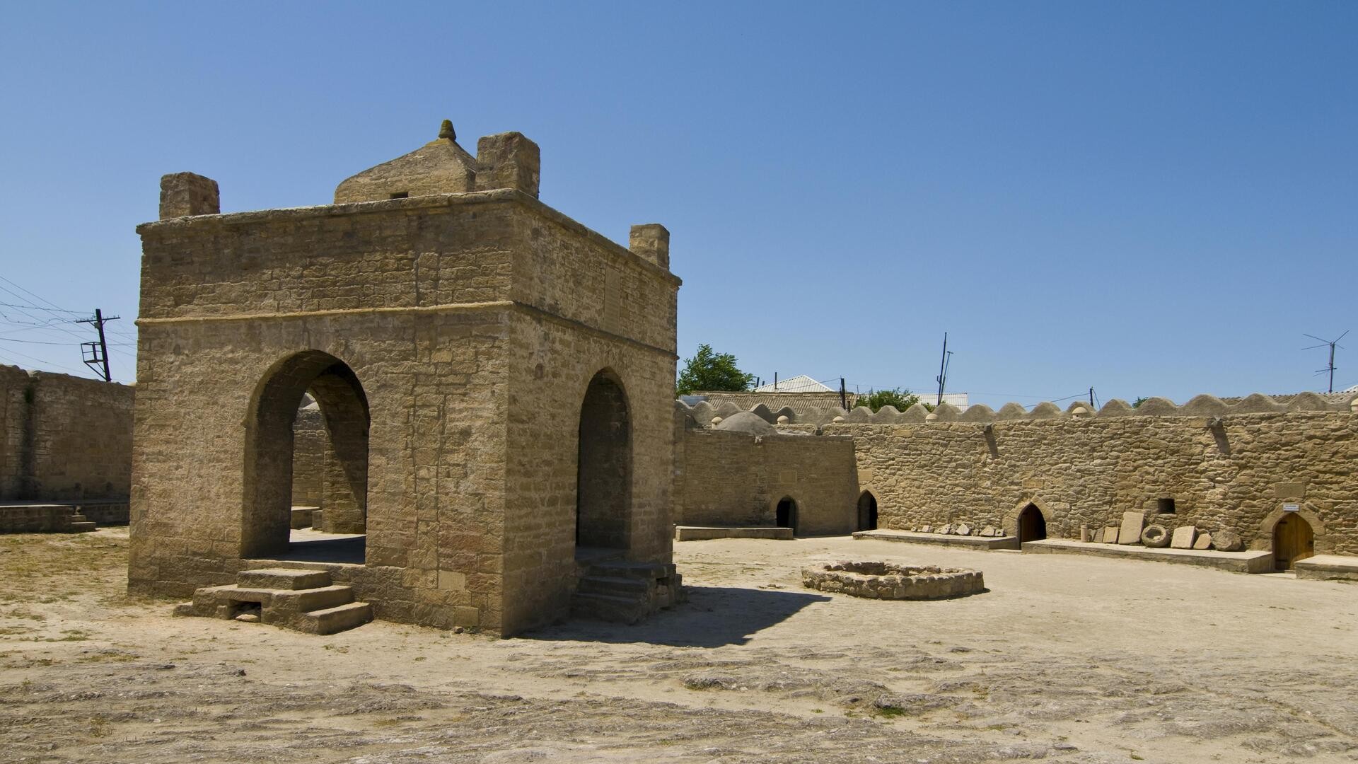 Храм Атешгях, Азербайджан.