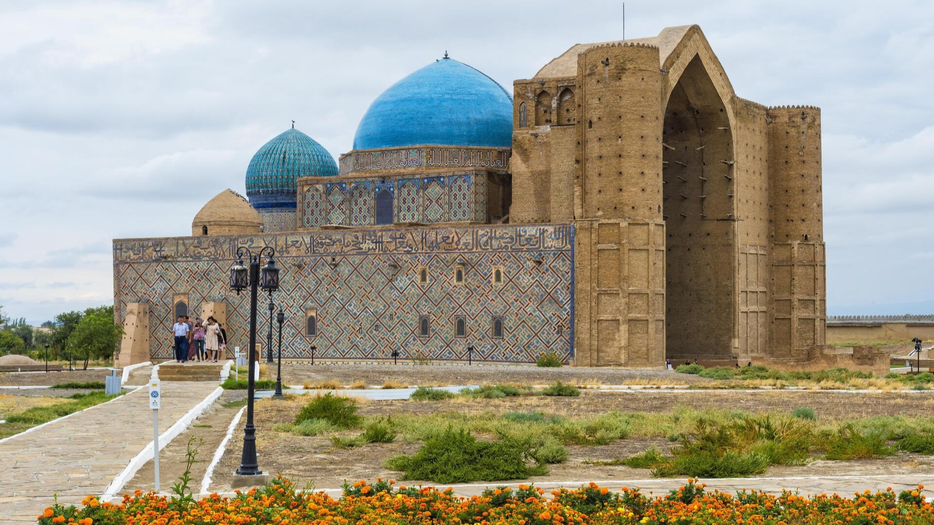 Мавзолей Ходжи Ахмеда Ясави, Туркестан.
