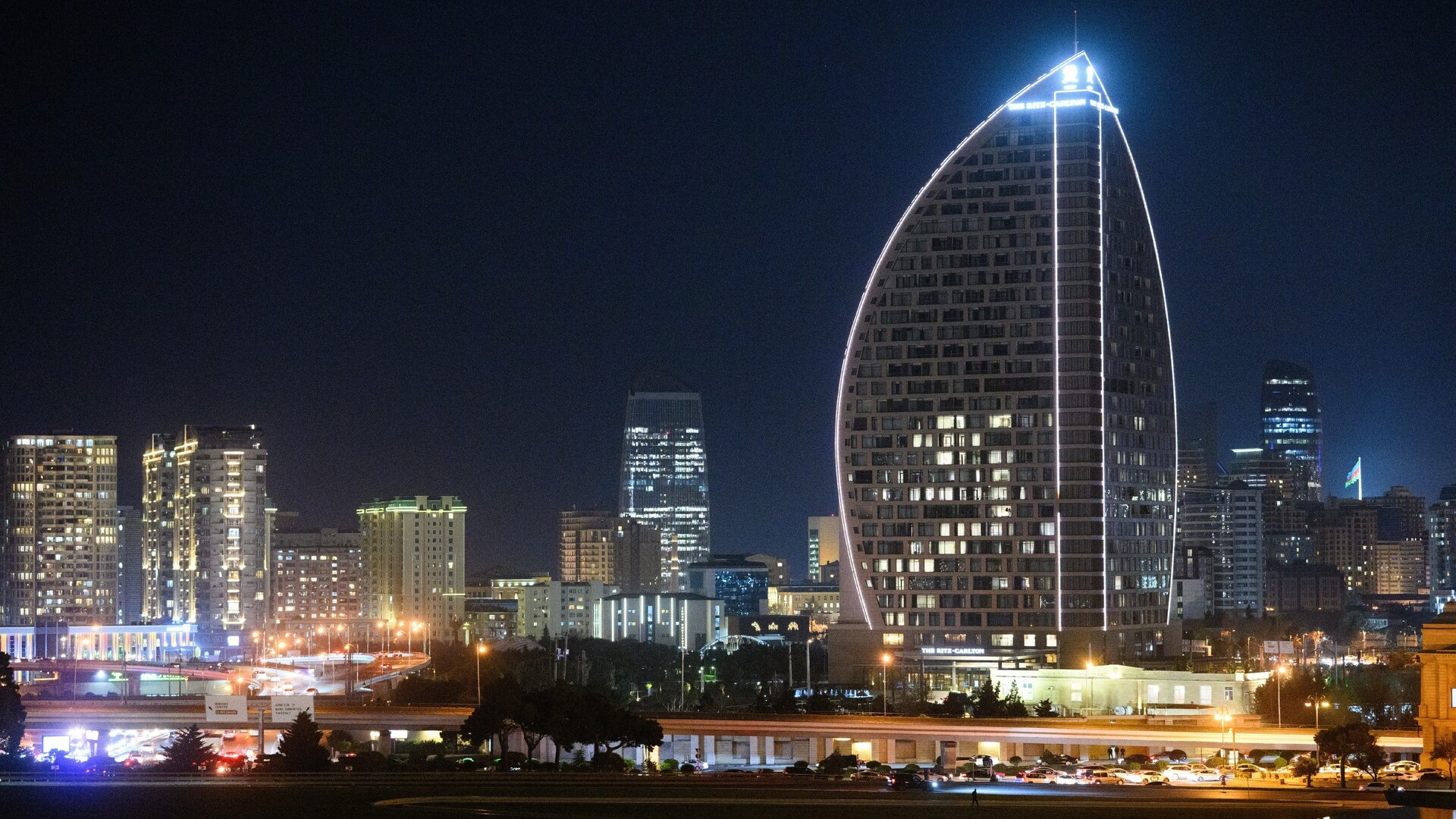 Вечерний Баку, Азербайджан.